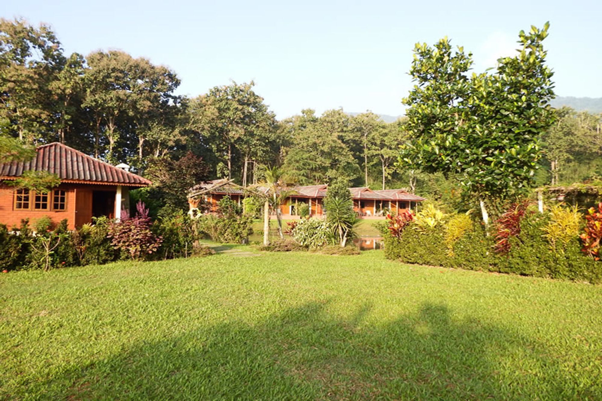 Noks Garden Resort Chiang Rai Exterior foto